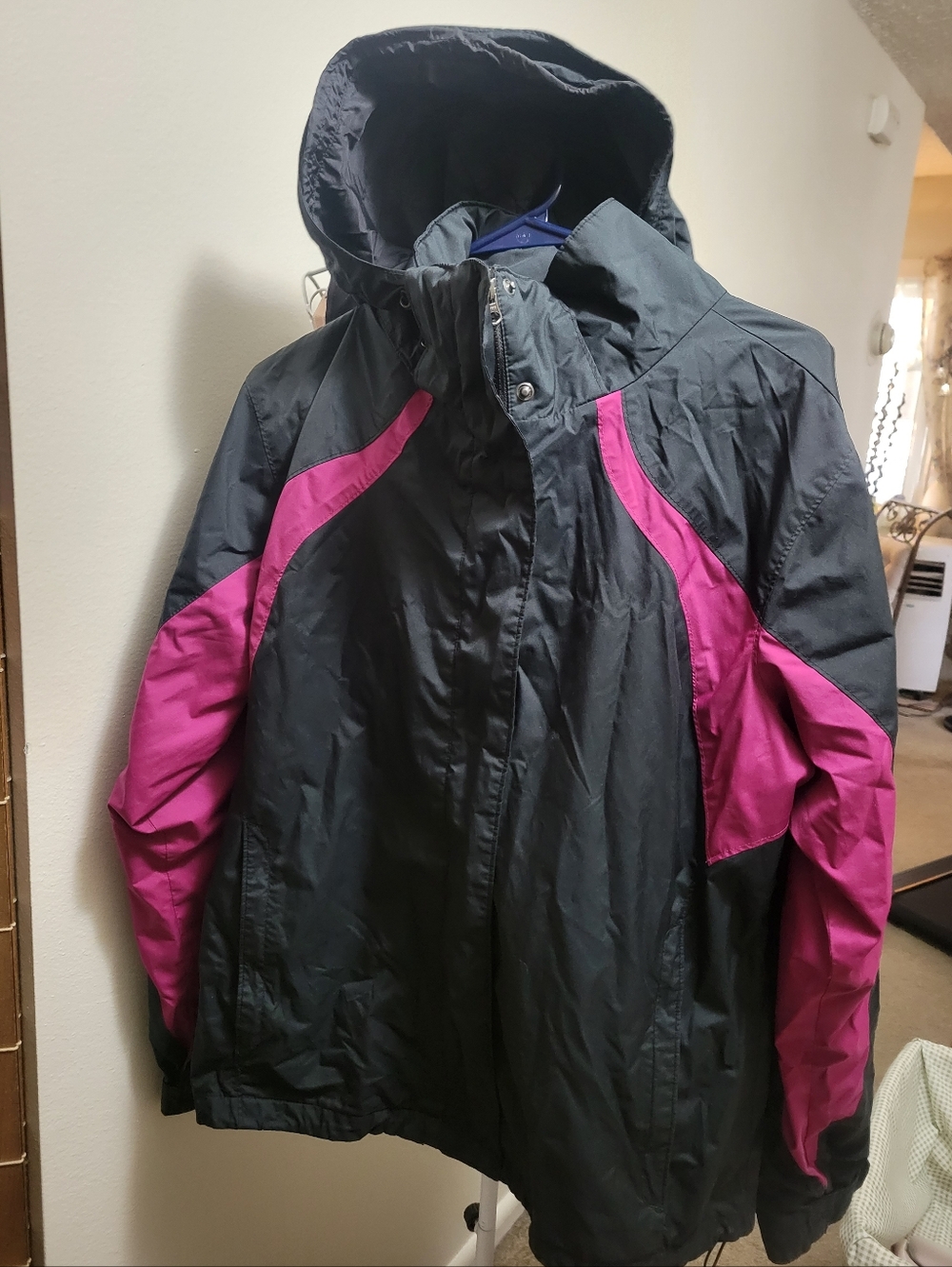 Columbia Womans Jacket/Windbreaker
